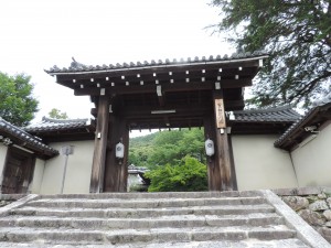 実装院入口