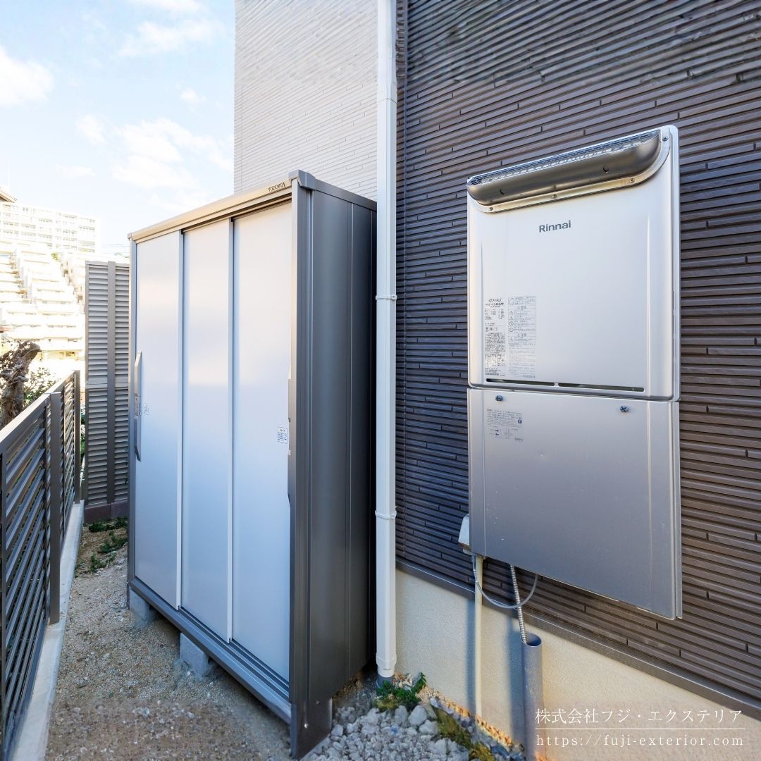 裏庭に設置した、ヨドコウの物置 エスモ。